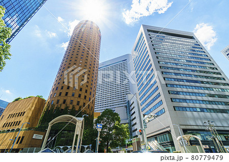 大阪都市風景 梅田 大阪駅前南交差点付近 2021年8月 大阪都市風景 梅田 大阪駅前南交差点付近 2021年8月 80779479