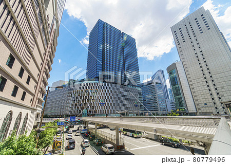 大阪都市風景　梅田　阪急梅田　阪神梅田　2021年8月　 80779496