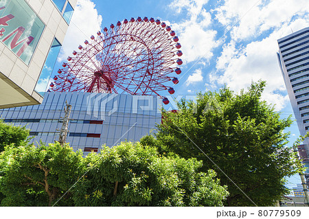 大阪都市風景 梅田 HEP Five近辺 2021年8月 大阪都市風景 梅田 HEP Five近辺 2021年8月 80779509