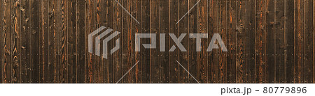 木目が見える焦茶色の横長の板塀の背景画像 木目が見える焦茶色の横長の板塀の背景画像 80779896