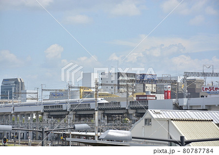 岡山駅前の風景 80787784