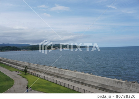 比美乃江公園から見る富山湾 比美乃江公園から見る富山湾 80788320