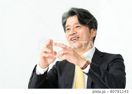 ビジネスマン　対談　インタビュー 80791143