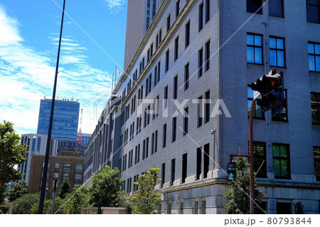 財務省 財務省 80793844