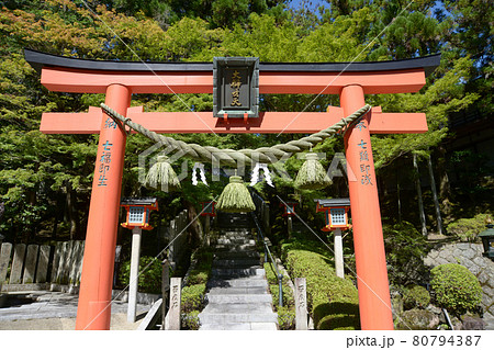 霊山寺 鳥居 奈良県奈良市 霊山寺 鳥居 奈良県奈良市 80794387