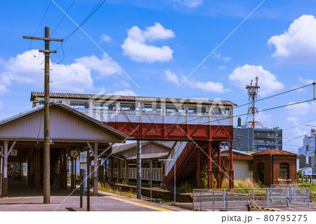 国内最古の跨線橋　愛知県半田市 80795275