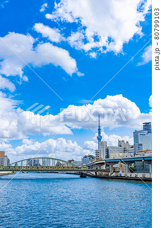 東京の都市風景 両国橋周辺の風景 東京の都市風景 両国橋周辺の風景 80799103