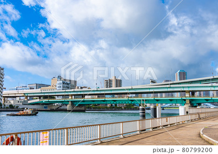 東京の都市風景 隅田川大橋周辺の風景 東京の都市風景 隅田川大橋周辺の風景 80799200