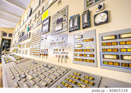 工場内部（工場、化学工場、発電、プラント） 80805338