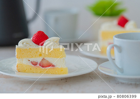 ショートケーキ  クローズアップ素材 80806399
