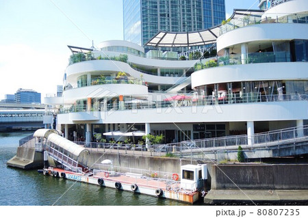 みなとみらい大橋から見た横浜ベイクォーター みなとみらい大橋から見た横浜ベイクォーター 80807235