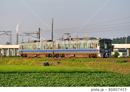 北陸本線　芦原温泉－丸岡　JR西日本　521系　J01編成（金沢） 80807455