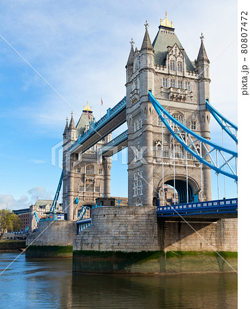 Tower Bridge 80807472