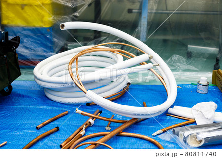 業務用天井カセット形エアコン更新工事　冷媒管交換作業 80811740