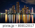 永代橋から眺めるタワーマンション 80812017