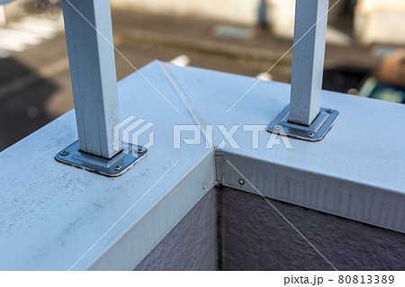 ベランダ手すりの汚れ ベランダ手すりの汚れ 80813389