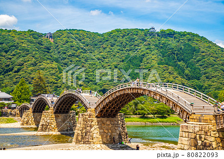 山口県岩国市　晴天の錦帯橋 80822093
