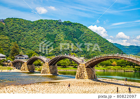 山口県岩国市 晴天の錦帯橋 山口県岩国市 晴天の錦帯橋 80822097