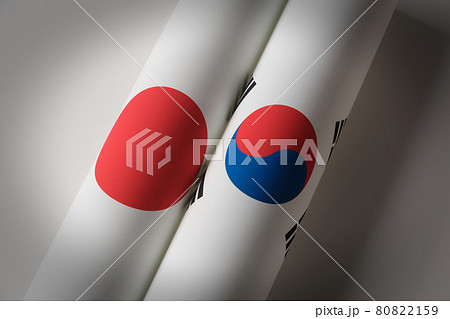 国旗のイメージ　日本　韓国 80822159