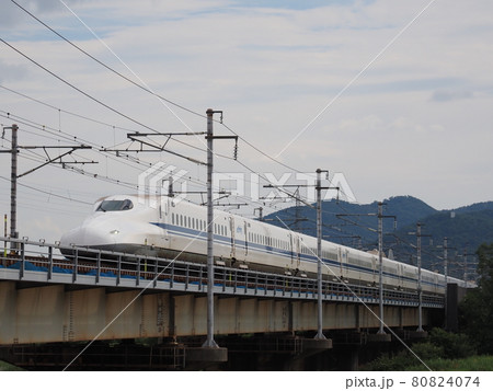 新幹線N700A 愛知川橋梁にて 新幹線N700A 愛知川橋梁にて 80824074
