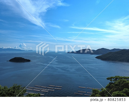 万葉の岬から見る2021年夏の相生湾の眺望 80825853