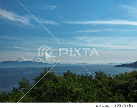 万葉の岬から見る2021年夏の播磨灘の眺望 80825865