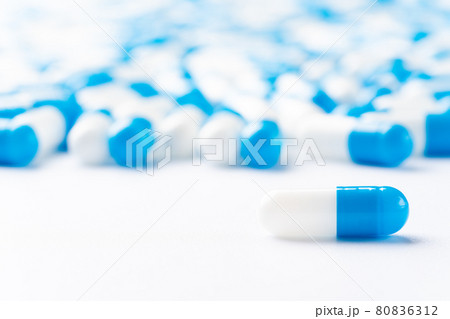 薬　カプセル剤 80836312