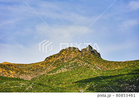 安達太良山、薬師岳パノラマパークからの望む矢筈森 安達太良山、薬師岳パノラマパークからの望む矢筈森 80853461