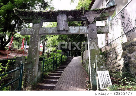伊良林 若宮稲荷神社の方形鳥居 伊良林 若宮稲荷神社の方形鳥居 80855477