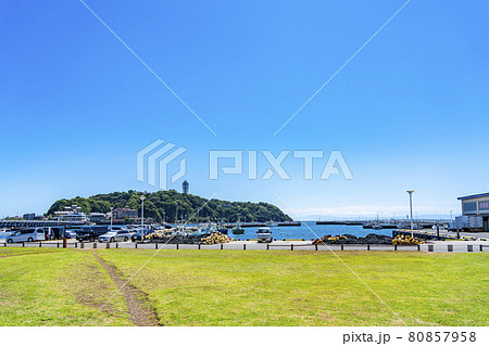 【神奈川県】片瀬漁港から見える江の島シーキャンドル 80857958