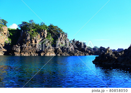 グラスボートからの尖閣湾揚島遊園 80858050