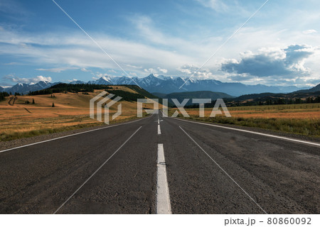 Chuysky trakt road in the Altai mountains. Chuysky trakt road in the Altai mountains. 80860092