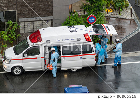 救急車　救急搬送　急病人　119番 80865519
