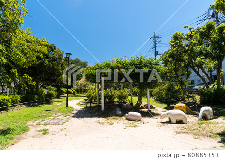 玉川上水第三公園　緑の屋根　京王線下高井戸駅北口　東京都杉並区 80885353