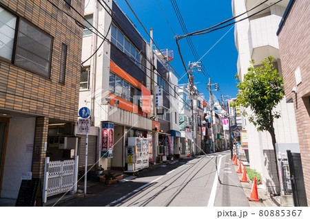 京王線下高井戸駅　西口商店街　立ち並ぶお店　東京都世田谷区 80885367