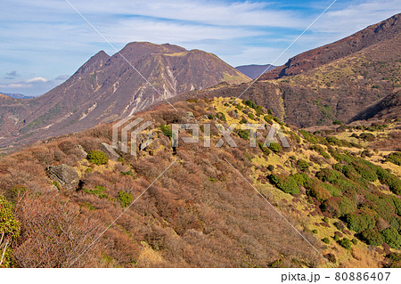秋の九重山・扇ヶ鼻付近 80886407
