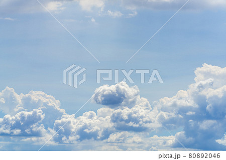 夏の空 青い空・白い雲 夏の空 青い空・白い雲 80892046