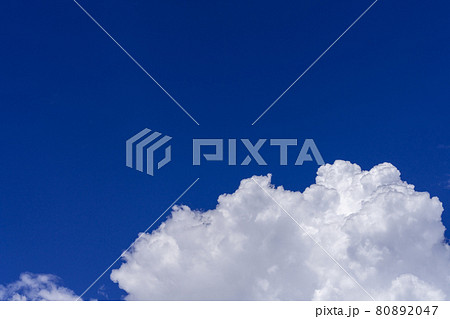 夏の空 青い空・白い雲 夏の空 青い空・白い雲 80892047