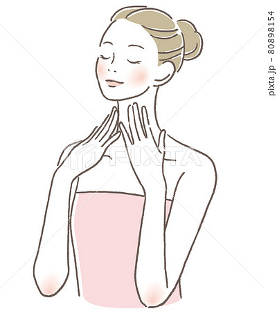 フェイスマッサージする女性 80898154