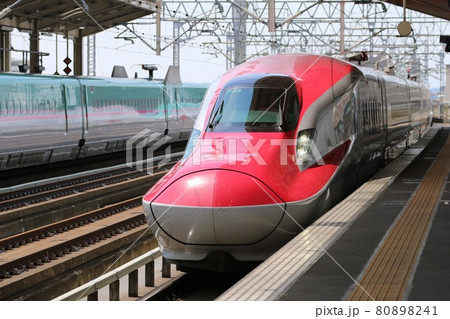 スーパーこまち・E6系・東北新幹線(福島県・郡山市) スーパーこまち・E6系・東北新幹線(福島県・郡山市) 80898241