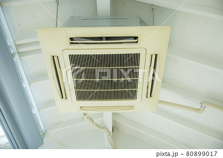 天吊エアコン 80899017