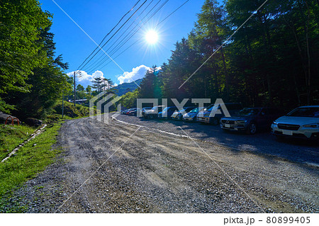 長野県茅野市唐沢の八ヶ岳(天狗岳)登山者用駐車場 80899405