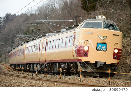 北陸本線を走る特急北越号485系 北陸本線を走る特急北越号485系 80899479