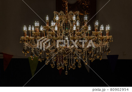 Chrystal chandelier lamp on the ceiling, Contemporary interior Concept. Chrystal chandelier lamp on the ceiling, Contemporary interior Concept. 80902954