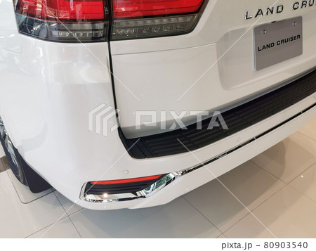 ランドクルーザー300　リヤエアロバンパー　メッキモール 80903540