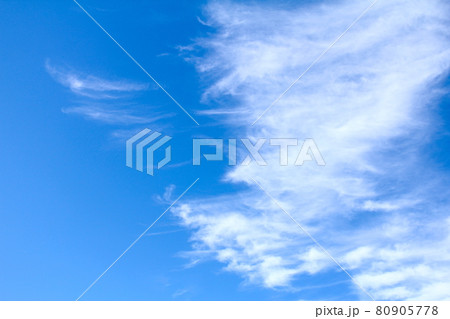 澄み切った青空の写真素材 [80905778] - PIXTA