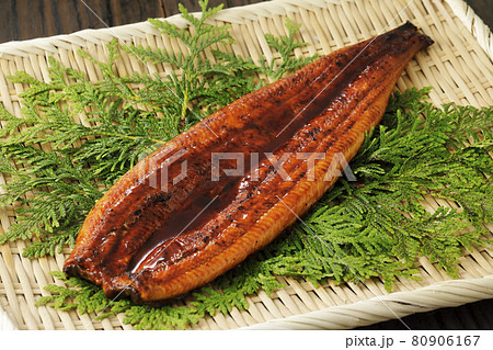 うなぎの蒲焼(鹿児島産) 80906167