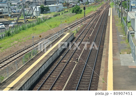 在来線・鵜沼駅の高山本線のレール 80907451