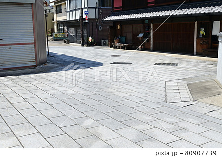 犬山城下の食い違いの道 80907739