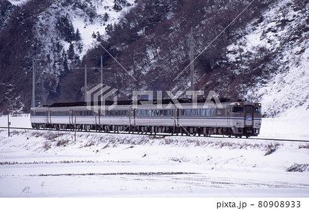 大糸線　小滝ー根知　JR西日本　キハ181系（京都）　シュプール白馬栂池 80908933